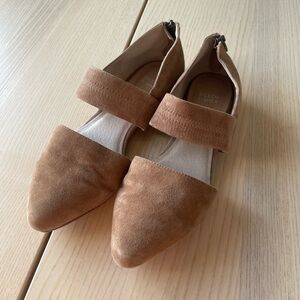 Eileen Fisher Hall Flat Tan Suede Pointed-Toe Flats size 8, 8 womens Eileen shoe